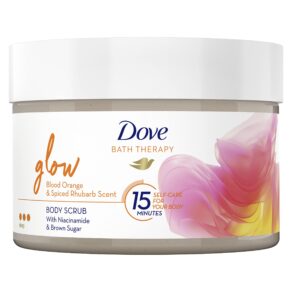 Dove Bath Therapy Glow Bodyscrub, for radiant skin - 295 ml